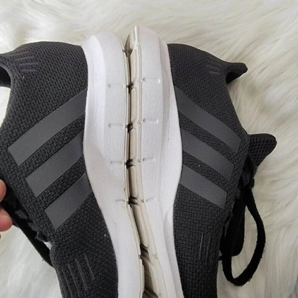 Adidas Swift Run Rf Core Black And Grey Shoes Men's sz 8 Sporty Gym